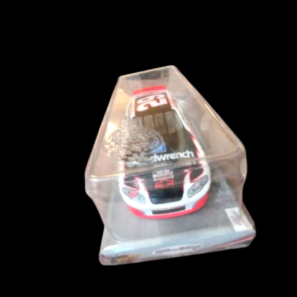 Nascar Kevin Harvick die cast number 29 car